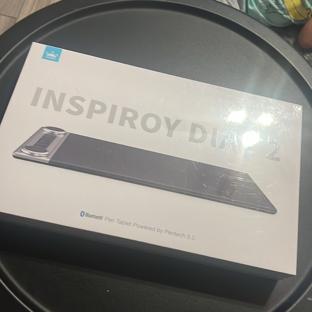 HUION Inspiroy Dial 2 Bluetooth Wireless Graphics Drawing Tablet NEW Sealed